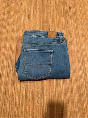 American Eagle Next Level Stretch Women’s Flared Jeans - Light Blue Wash